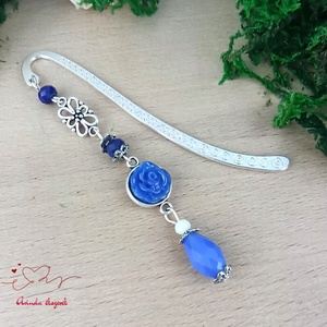 Sötétkék rózsás könyvjelző - Anyák napi apró figyelmesség #76, Könyv & Zene, Könyvjelző, Ékszerkészítés, Gyöngyfűzés, gyöngyhímzés, MESKA