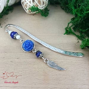 Sötétkék rózsás könyvjelző - Anyák napi apró figyelmesség #77, Könyv & Zene, Könyvjelző, Ékszerkészítés, Gyöngyfűzés, gyöngyhímzés, MESKA