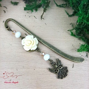 Krém rózsás könyvjelző - Anyák napi apró figyelmesség #37 - könyv & zene - könyvjelző - Meska.hu