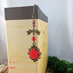 Piros rózsás könyvjelző - Anyák napi apró figyelmesség #59 - könyv & zene - könyvjelző - Meska.hu