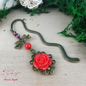 Piros rózsás könyvjelző - Anyák napi apró figyelmesség #59 - könyv & zene - könyvjelző - Meska.hu