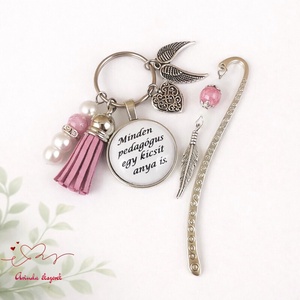 Minden pedagógus egy kicsit anya is lilásrózsaszín kulcstartó és üveglencsés könyvjelző szett, Táska & Tok, Kulcstartó & Táskadísz, Kulcstartó, Ékszerkészítés, Gyöngyfűzés, gyöngyhímzés, MESKA