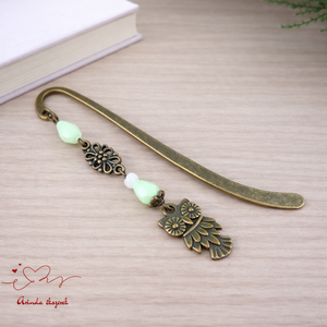 Bagoly könyvjelző világoszöld gyöngyökkel � kézműves ajándék olvasóknak és tanároknak - Meska.hu