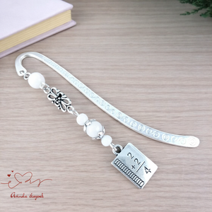 Fehér matekképletes könyvjelző � matematika tanárnak pedagógusnapra, Könyv & Zene, Könyvjelző, Ékszerkészítés, Gyöngyfűzés, gyöngyhímzés, MESKA