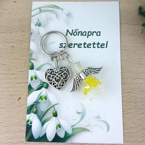 Nőnapi ajándék - sárga angyal kulcstartó ajándékkártyával, választható medállal és kártyával, Táska & Tok, Kulcstartó & Táskadísz, Kulcstartó, Ékszerkészítés, Gyöngyfűzés, gyöngyhímzés, MESKA