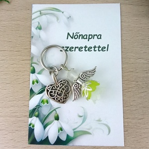 Nőnapi ajándék - zöld angyal kulcstartó ajándékkártyával, választható medállal és kártyával, Táska & Tok, Kulcstartó & Táskadísz, Kulcstartó, Ékszerkészítés, Gyöngyfűzés, gyöngyhímzés, MESKA