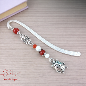 Piros katica könyvjelző � óvónőnek pedagógusnapra, kedves köszönetajándék, Könyv & Zene, Könyvjelző, Ékszerkészítés, Gyöngyfűzés, gyöngyhímzés, MESKA