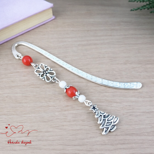 Piros karácsonyfa könyvjelző � ünnepi, kézműves ajándék olvasóknak, Könyv & Zene, Könyvjelző, Ékszerkészítés, Gyöngyfűzés, gyöngyhímzés, MESKA