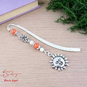 Napos könyvjelző � vidám, kézzel készült ajándék minden alkalomra sárga gyöngyökkel, Könyv & Zene, Könyvjelző, Ékszerkészítés, Gyöngyfűzés, gyöngyhímzés, MESKA