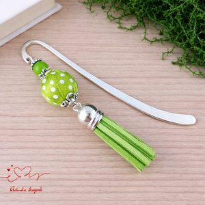 Zöld vidám pöttyös bojtos könyvjelző � kedves ajándék pedagógusnak , Könyv & Zene, Könyvjelző, Ékszerkészítés, Gyöngyfűzés, gyöngyhímzés, MESKA