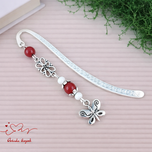 Piros pillangós könyvjelző pedagógusnak � évzáró ajándék, Könyv & Zene, Könyvjelző, Ékszerkészítés, Gyöngyfűzés, gyöngyhímzés, MESKA