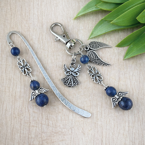 Lápisz lazuli angyal könyvjelző és kulcstartó szett – ásvány ajándék, Könyv & Zene, Könyvjelző, Ékszerkészítés, Gyöngyfűzés, gyöngyhímzés, Ez a kézzel készült lápisz lazuli angyal szett két harmonikusan összeillő, praktikus és igazán külö..., MESKA