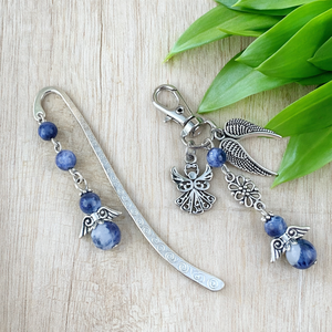 Szodalit angyal könyvjelző és kulcstartó szett � ásvány ajándék, Könyv & Zene, Könyvjelző, Ékszerkészítés, Gyöngyfűzés, gyöngyhímzés, MESKA