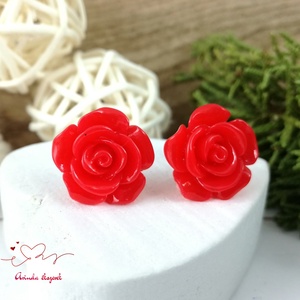 14 mm piros rózsa bedugós fülbevaló � nemesacél alapú romantikus virág ékszer, ajándék nőknek, Ékszer, Fülbevaló, Pötty fülbevaló, Ékszerkészítés, Gyöngyfűzés, gyöngyhímzés, MESKA