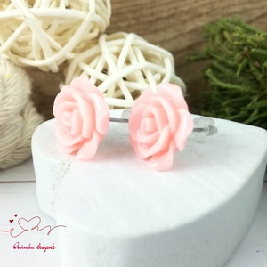 14 mm rózsaszín rózsa bedugós fülbevaló � nemesacél alapú romantikus virág ékszer, ajándék nőknek - ékszer - fülbevaló - pötty fülbevaló - Meska.hu