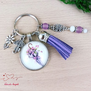 Virágcsokor mintás üveglencsés kulcstartó lila bojttal � romantikus ajándék nőknek - táska & tok - kulcstartó & táskadísz - kulcstartó - Meska.hu