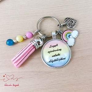 Legyél szivárvány valaki esőfelhőjében motivációs kulcstartó rózsaszín bojttal � inspiráló ajándék - táska & tok - kulcstartó & táskadísz - kulcstartó - Meska.hu