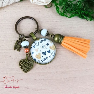 LOVE feliratos üveglencsés kulcstartó narancs bojttal � romantikus ajándék nőknek, Táska & Tok, Kulcstartó & Táskadísz, Kulcstartó, Ékszerkészítés, Gyöngyfűzés, gyöngyhímzés, MESKA