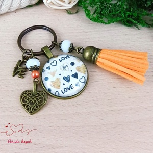 LOVE feliratos üveglencsés kulcstartó narancs bojttal � romantikus ajándék nőknek - táska & tok - kulcstartó & táskadísz - kulcstartó - Meska.hu