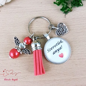Anyák napi ajándék � Szeretlek anya kulcstartó piros bojttal - táska & tok - kulcstartó & táskadísz - kulcstartó - Meska.hu