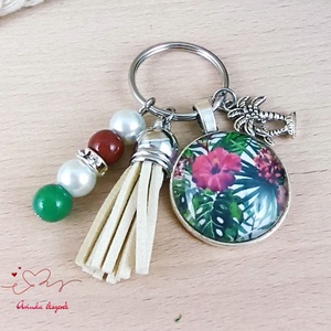 Trópusi virágos kulcstartó bézs bojttal � nyári ajándék nőknek - táska & tok - kulcstartó & táskadísz - kulcstartó - Meska.hu