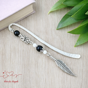 Toll charm könyvjelző � fekete gyöngyökkel, pedagógusnapi ajándék, Könyv & Zene, Könyvjelző, Ékszerkészítés, Gyöngyfűzés, gyöngyhímzés, MESKA