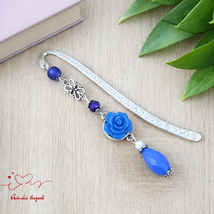 Sötétkék rózsás könyvjelző - Anyák napi apró figyelmesség #74, Könyv & Zene, Könyvjelző, Ékszerkészítés, Gyöngyfűzés, gyöngyhímzés, MESKA