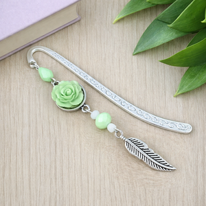 Menta rózsás könyvjelző - Anyák napi apró figyelmesség #65, Könyv & Zene, Könyvjelző, Ékszerkészítés, Gyöngyfűzés, gyöngyhímzés, MESKA