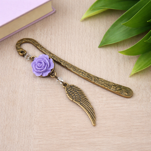 Rózsaszín rózsás könyvjelző - Anyák napi apró figyelmesség #51, Könyv & Zene, Könyvjelző, Ékszerkészítés, Gyöngyfűzés, gyöngyhímzés, MESKA