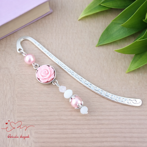 Rózsaszín rózsás könyvjelző - Anyák napi apró figyelmesség #19, Könyv & Zene, Könyvjelző, Ékszerkészítés, Gyöngyfűzés, gyöngyhímzés, MESKA