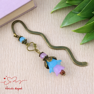 Türkiz-lila virágos könyvjelző, Könyv & Zene, Könyvjelző, Ékszerkészítés, Gyöngyfűzés, gyöngyhímzés, MESKA