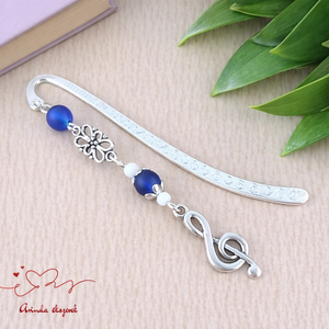 Violinkulcs könyvjelző � sötétkék gyöngyökkel, évzáró ajándék pedagógusnak, Könyv & Zene, Könyvjelző, Ékszerkészítés, Gyöngyfűzés, gyöngyhímzés, MESKA