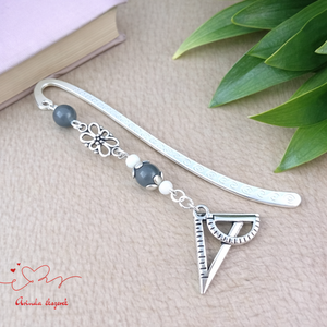 Vonalzó könyvjelző � szürke gyöngyökkel, kézzel készült tanári ajándék, Könyv & Zene, Könyvjelző, Ékszerkészítés, Gyöngyfűzés, gyöngyhímzés, MESKA