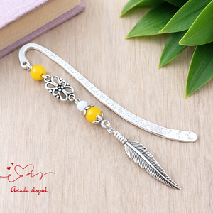 Toll charm könyvjelző � sárga gyöngyökkel, pedagógusnapi ajándék, Könyv & Zene, Könyvjelző, Ékszerkészítés, Gyöngyfűzés, gyöngyhímzés, MESKA