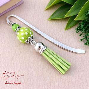 Zöld vidám pöttyös bojtos könyvjelző � kedves ajándék pedagógusnak , Könyv & Zene, Könyvjelző, Ékszerkészítés, Gyöngyfűzés, gyöngyhímzés, MESKA