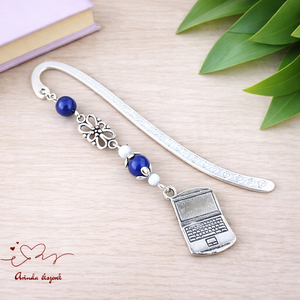 Sötétkék laptop könyvjelző � kézzel készült ajándék tanárnak, pedagógusnak, Könyv & Zene, Könyvjelző, Ékszerkészítés, Gyöngyfűzés, gyöngyhímzés, MESKA