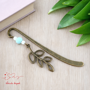 Világoskék leveles ág könyvjelző � természet ihlette, kézműves ajándék olvasóknak, Könyv & Zene, Könyvjelző, Ékszerkészítés, Gyöngyfűzés, gyöngyhímzés, MESKA