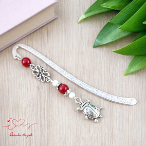 Piros katica könyvjelző � óvónőnek pedagógusnapra, kedves köszönetajándék, Könyv & Zene, Könyvjelző, Ékszerkészítés, Gyöngyfűzés, gyöngyhímzés, MESKA