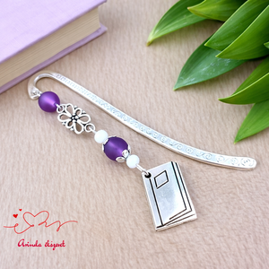 Lila könyv charmos könyvjelző � pedagógusnapi és évzáró ajándék, Könyv & Zene, Könyvjelző, Ékszerkészítés, Gyöngyfűzés, gyöngyhímzés, MESKA