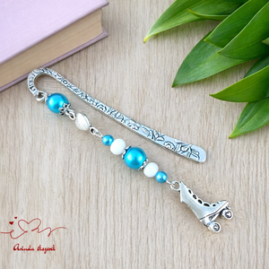 Világoskék görkorcsolyás könyvjelző � sportos ajándék születésnapra és névnapra, Könyv & Zene, Könyvjelző, Ékszerkészítés, Gyöngyfűzés, gyöngyhímzés, MESKA