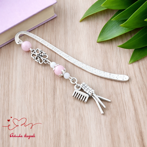 Fodrász könyvjelző � ollós és fésűs egyedi ajándék fodrászoknak, Könyv & Zene, Könyvjelző, Ékszerkészítés, Gyöngyfűzés, gyöngyhímzés, MESKA