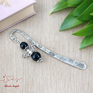 Angyal könyvjelző fekete gyöngyökkel - meghitt karácsonyi ajándék könyvszeretőknek, Könyv & Zene, Könyvjelző, Ékszerkészítés, Gyöngyfűzés, gyöngyhímzés, MESKA