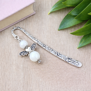 Anyák napi ásvány angyal könyvjelző fehér jadeval - szeretettel készült ajándék édesanyáknak, Könyv & Zene, Könyvjelző, Ékszerkészítés, Gyöngyfűzés, gyöngyhímzés, MESKA