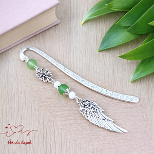 Angyalszárnyas könyvjelző - évzáró ajándék ballagásra, év végi köszönetként zöld színben, Könyv & Zene, Könyvjelző, Ékszerkészítés, Gyöngyfűzés, gyöngyhímzés, MESKA