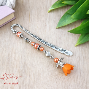 Angyal könyvjelző narancssárga gyöngyökkel - meghitt karácsonyi ajándék könyvszeretőknek, Könyv & Zene, Könyvjelző, Ékszerkészítés, Gyöngyfűzés, gyöngyhímzés, MESKA