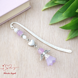 Angyal könyvjelző lila gyöngyökkel - meghitt karácsonyi ajándék könyvszeretőknek, Könyv & Zene, Könyvjelző, Ékszerkészítés, Gyöngyfűzés, gyöngyhímzés, MESKA