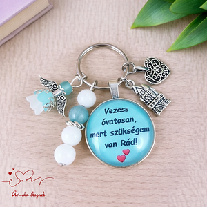 Vezess óvatosan, mert szükségem van Rád! autós kulcstartó � ajándék sofőröknek, Táska & Tok, Kulcstartó & Táskadísz, Kulcstartó, Ékszerkészítés, Gyöngyfűzés, gyöngyhímzés, MESKA