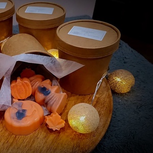 Halloween,Illatviasz , Otthon & Életmód, Gyertya, illat, aroma, Illatviasz, Gyertya-, mécseskészítés, MESKA