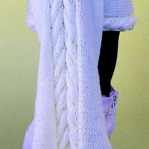 Kézzel kötött egyedi mellény/pulóver - ruha & divat - női ruha - pulóver - Meska.hu