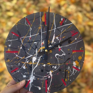 Beton falióra - akrill festéssel díszítve, Otthon & Életmód, Dekoráció, Fali és függő dekoráció, Falióra & óra, Mindenmás, MESKA